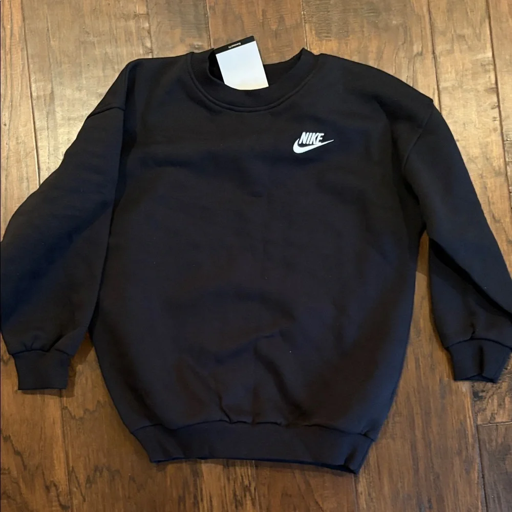 NWT— Nike Kids Black Crewneck Sweater— Size S